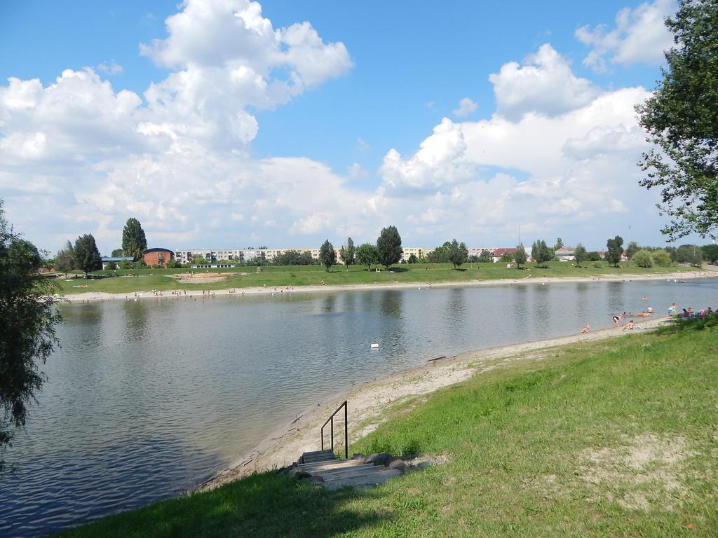 Napsugar Apartman Baja Rom bilde